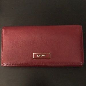 DKNY Wallet